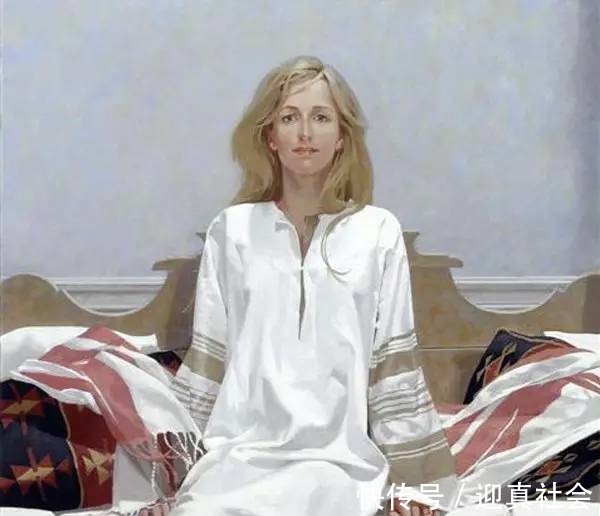 用色&画用笔干净利落 用色清雅疏朗又不失高贵 更可贵的是具有强烈的构成意识和形式感