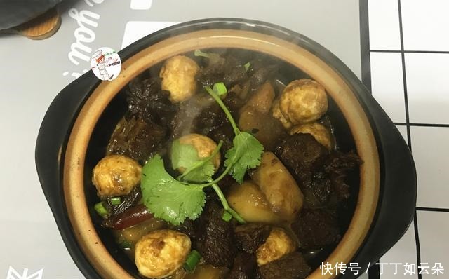 周末晚餐，4口人6道菜，中西合璧，丰富又美味，朋友会做饭真好