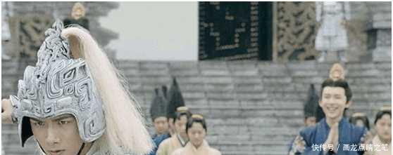 活到|他晚年才得上位, 他一人一口气就在位55年, 又活到105岁!