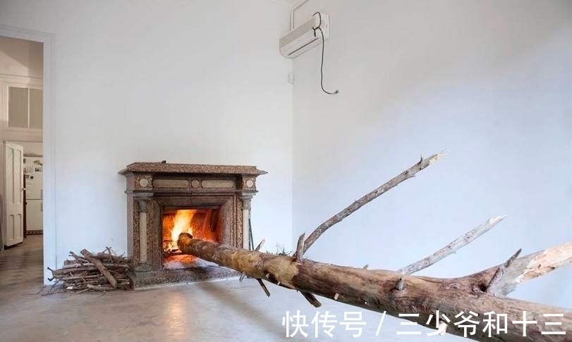 |搞笑图片幽默段子笑话你们俩少喝点,给爸爸留点啊,哈哈哈