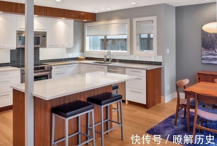 家居|简单的装饰品,给人带来前卫的感觉,并且让空间更加明朗