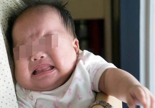 父母|宝宝哭闹不停怎么办？除了生病之外，很可能在向父母表达情绪