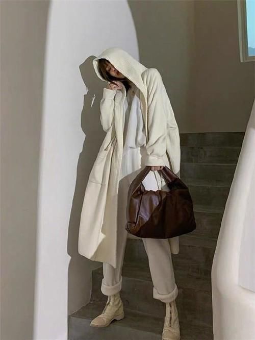 今年大衣越长越时髦！身高仅158的女生，穿上这几款，显高有气质