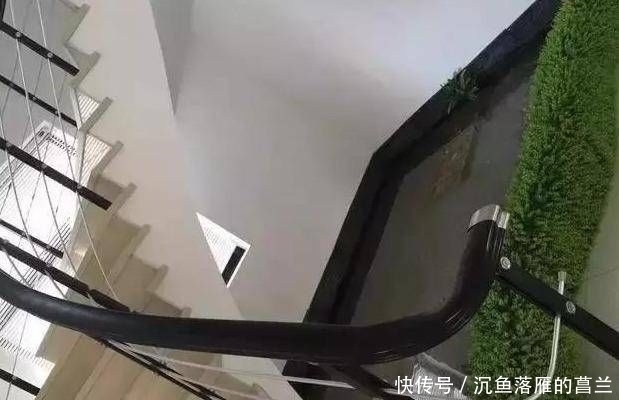 老家|晒晒老家两层小别墅,超爱一楼鱼池,谁说住农村就一定比城里差