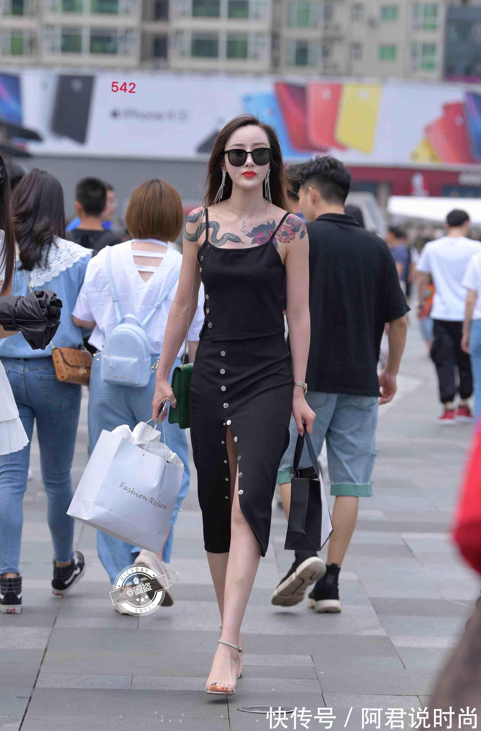 减龄|减龄美丽的连衣裙穿起来尽显高端大气,展现美好气质,气质复古