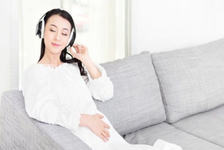 怀孕生娃|2岁娃回忆胎中生活,“喝水吐水很无聊”,宫内记忆真的存在?