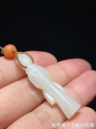 挂件!明以前 熟坑 和田玉籽料 羊脂白玉 玉人 挂件