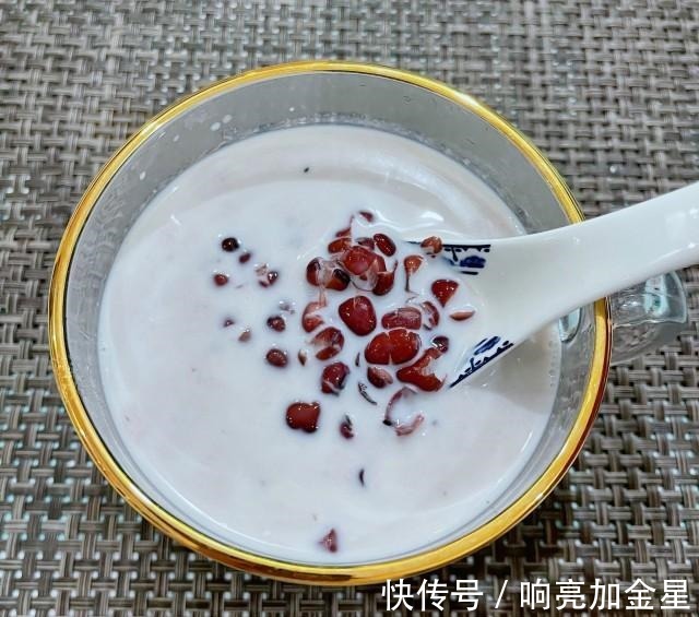 牛奶红豆汤!