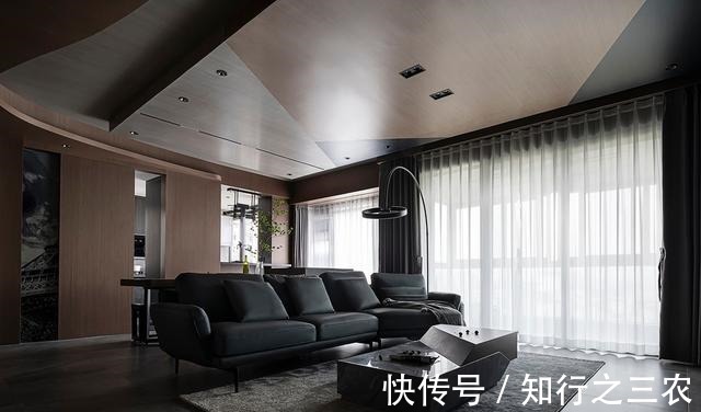 吊顶|139㎡工业风四室,三色拼木饰面+几何吊顶的趣味设计!