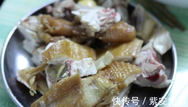 晒晒我家年夜饭，300块钱做了6菜1汤，8个人吃得开开心心