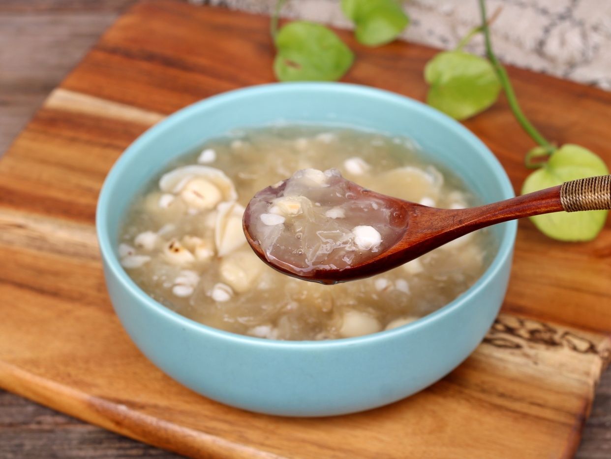 秋天|秋天喝粥不如喝它，软糯清甜，润燥养颜，女人尤其要多喝