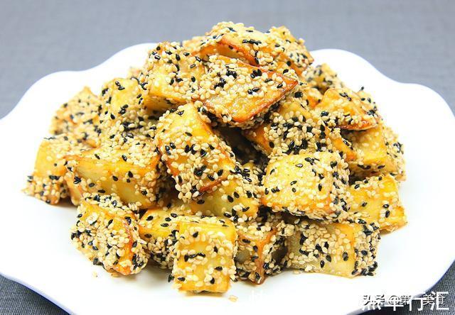 油温|红薯别只会烤着吃了，试试这道麻脸红薯，酥脆甜糯，越吃越想念