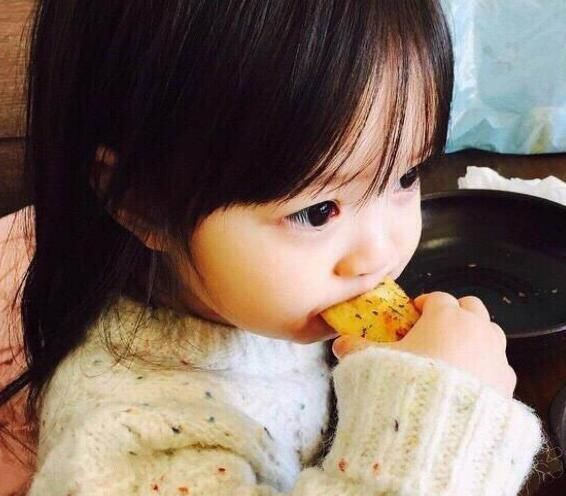 索取|想要防止孩子将来变得自私?家长们请做到这3点