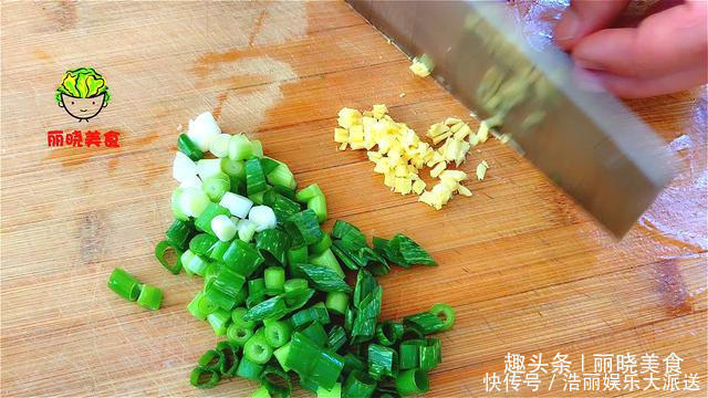 青椒|夏天要多吃黄豆,简单一做,赛过大鱼大肉,上桌后一大盘都不够吃