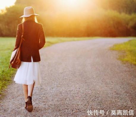 女人30|女人开始衰老时，会出现5个表现，愿你还是“小仙女”早知早好