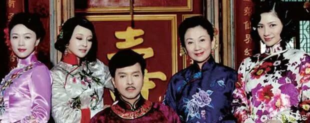 曹琴|他与原配患难十年,不料发达后连纳了十个小妾,把原配当母亲供着