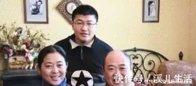 保姆|倪萍豪宅曝光,和保姆一起下厨做饭,网友不愧是央视一姐