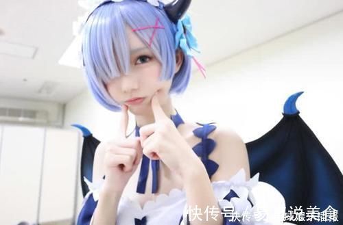 小恶魔雷姆|中国妹子cos小恶魔雷姆,连这个小细节都没错过,太敬业了