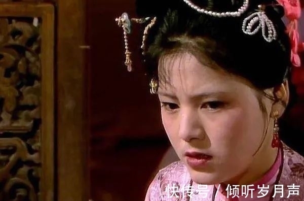 袭人#从不打骂任何女孩的宝玉却把枕边人打了，这是为何？曹公真无闲笔