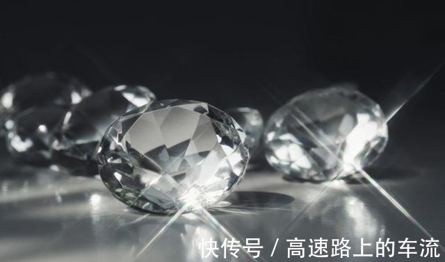 真话 假如珠宝柜员说的是真话!