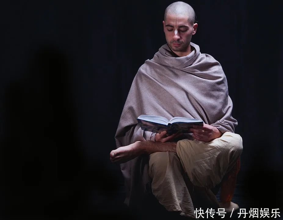 南怀瑾先生#南怀瑾先生:当你心里有事放不下的时候,这么做就行了