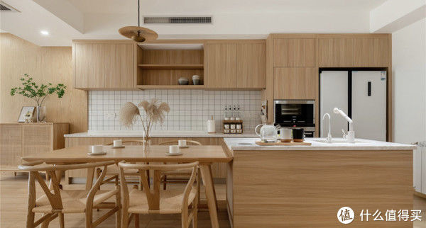 日式|武汉独居女孩160平日式风之家，白墙原木温暖舒适，超级自在又幸福