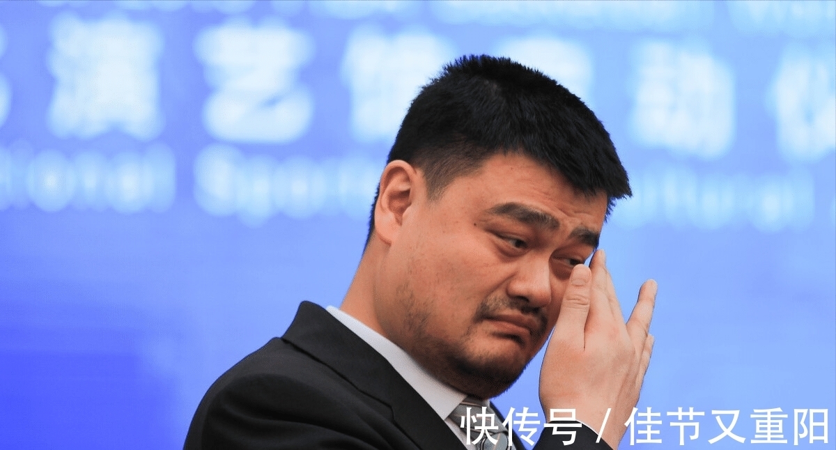 耐克 耐克止跌反弹!一年狂赚中国430亿,姚明易建联表态成关键