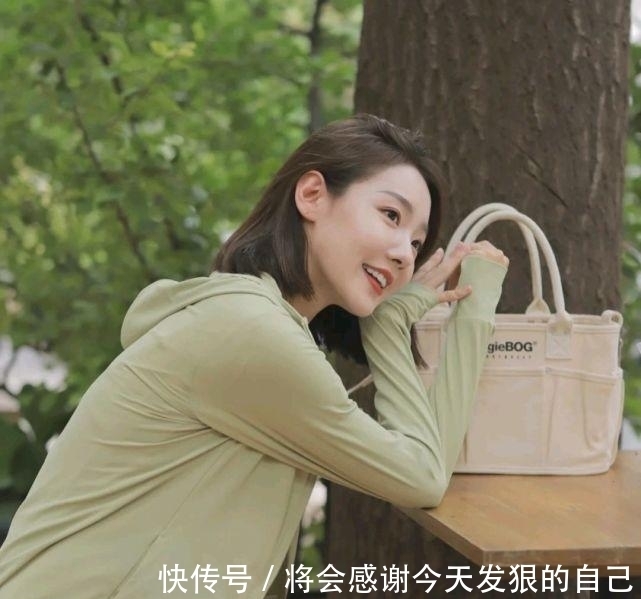 t恤|用精致的穿搭邂逅盛夏,温柔婉约的搭配,释放自身的魅力