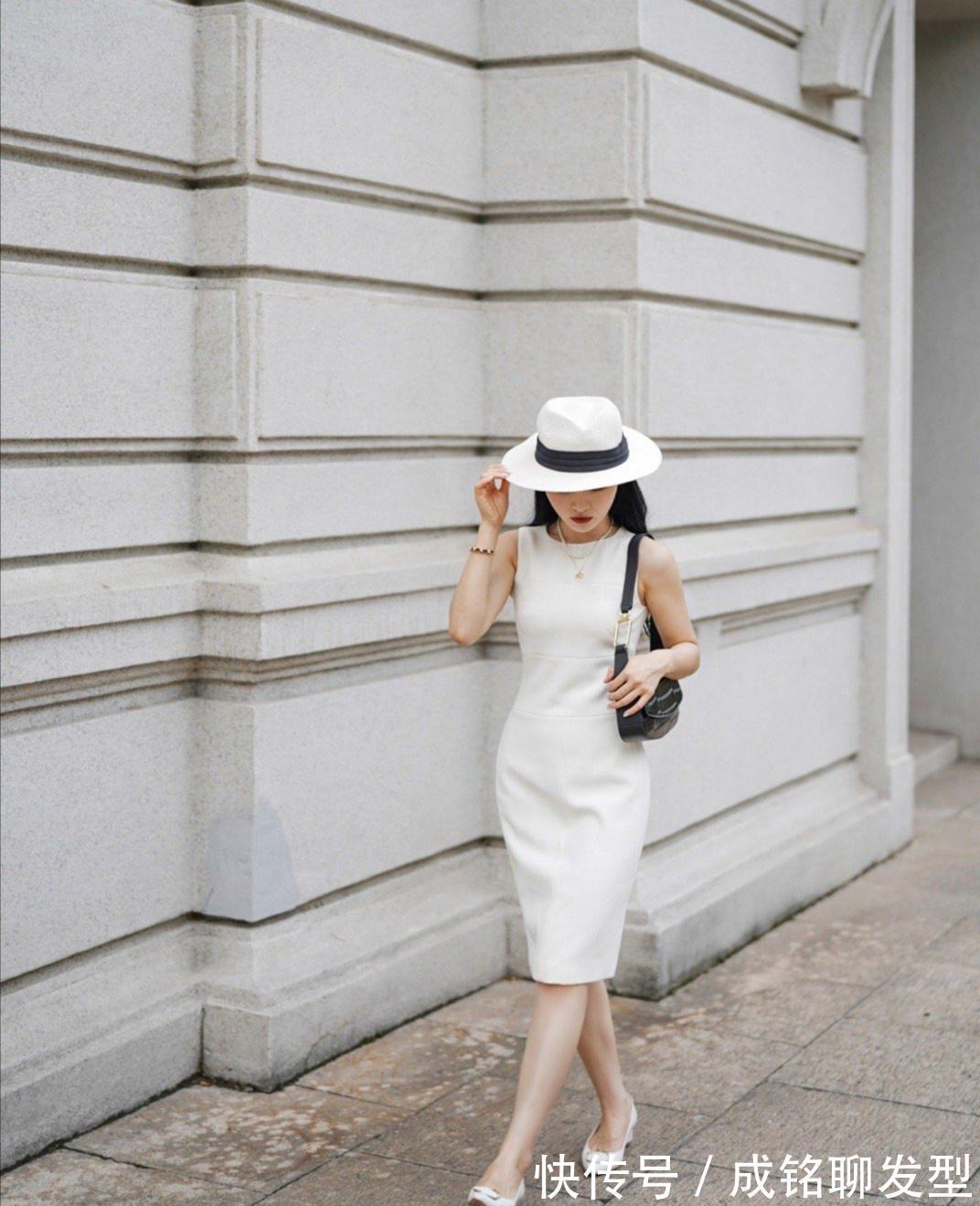 深色|上班族要美得高级,记住“连衣裙+尖头鞋”搭配公式,优雅又得体