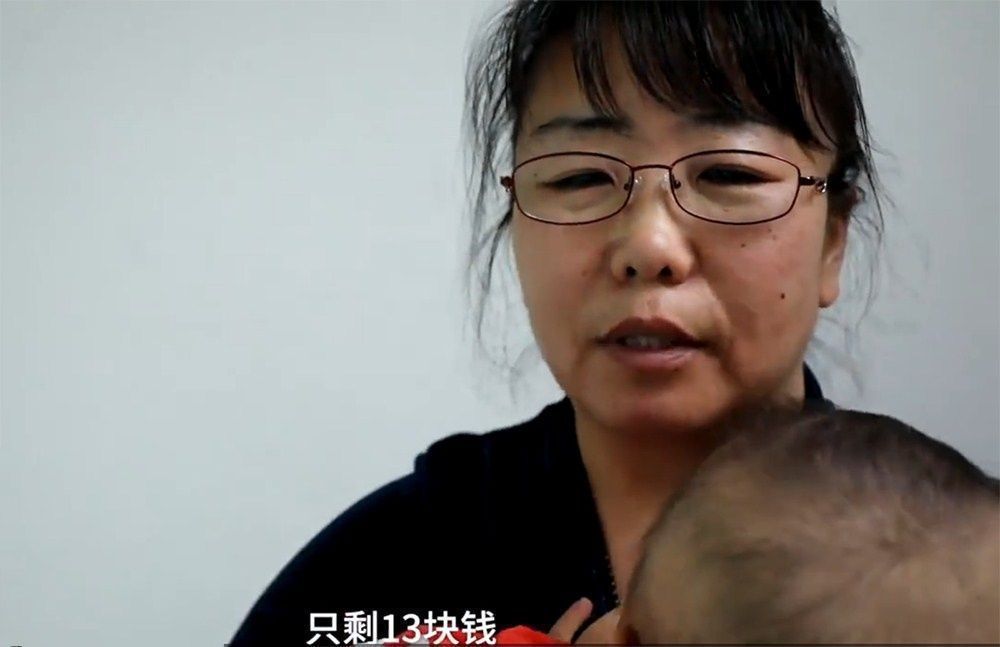 七个月|47岁妈妈坚持生二胎,意外早产又查出患白血病:对不起大儿子