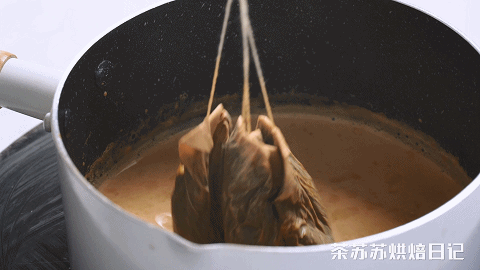 伯爵奶茶白玉卷你这么做，保证你吃一次想十次