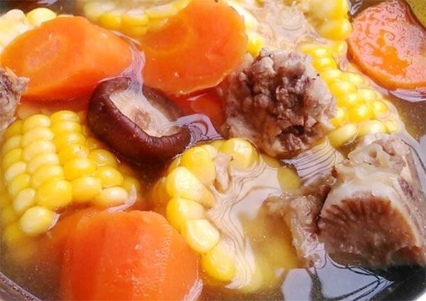 小蛮腰|招牌滋补汤，补钙补铁全面补充，老人小孩都受益，一锅不够喝