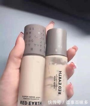 妆容 上“粉底”时需注意3个细节,不仅妆效自然,还“持妆”不易暗沉!