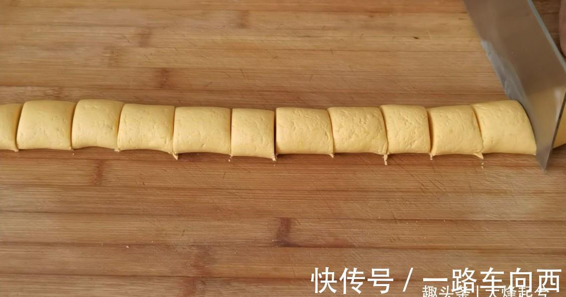 豆沙馅|南瓜点心，学会在家简单做，外酥里糯又香甜，新手也能成功