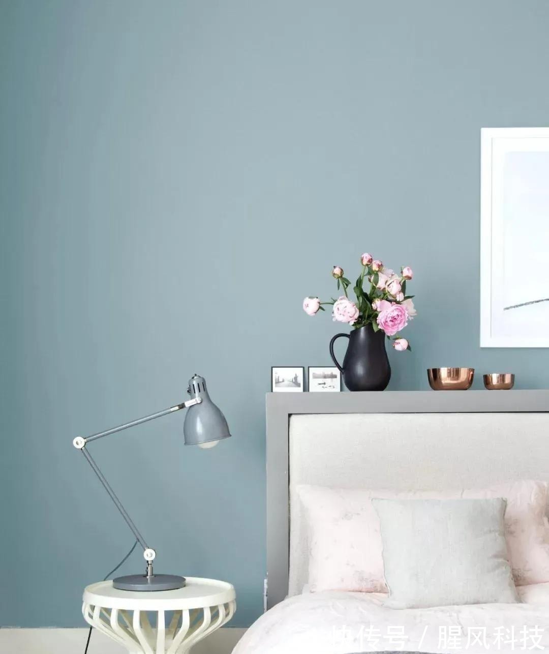 暖色系|别再大白墙了!卧室色彩搭配也可以很高级!