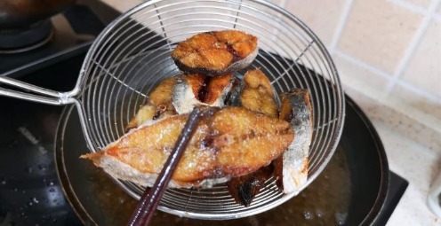 下酒|鲅鱼这样做太香了,我家春节必做这道菜,下酒下饭,上桌就抢光