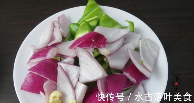 炒肉千万别用淀粉腌制，学会这3个小妙招，肉质滑嫩，鲜香美味！