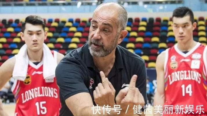 周琦|新疆男篮教练组调整!曝世界名帅正式加盟,加索尔、卢比奥的恩师