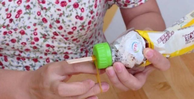 塑料瓶别扔了,简单改造一下,全家抢着用