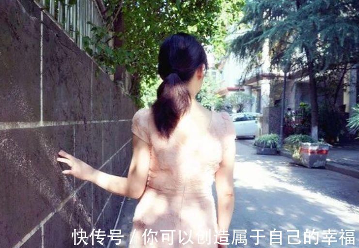女儿|女儿拿起画笔“看图连线”,爸爸看完满脸羞愧,网友:好真实