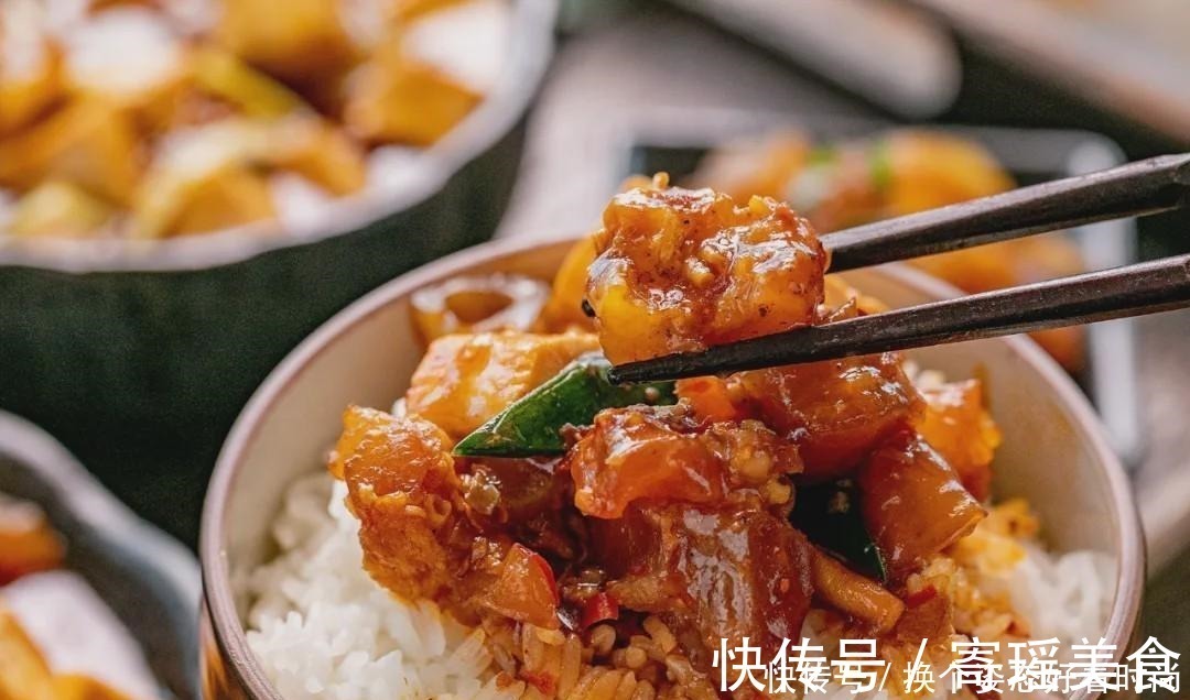 豆腐|秒杀餐馆的好方子!上锅一焖香绝了,软糯超下饭!