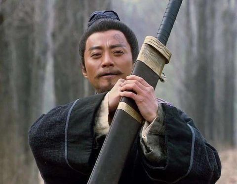 宋江为何不称帝,而选择招安呢吴用早已说出答案