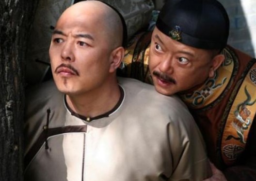 和?|乾隆仅死15天,和珅就惨遭嘉庆赐死,那和珅的死对头纪晓岚呢?