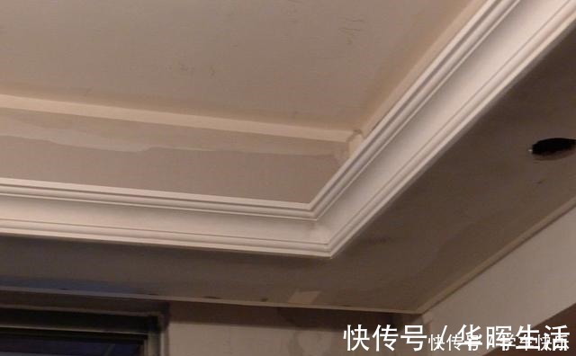 框线|谁说天花板不吊顶只能走石膏线没见识！我家用这种窄框线，好看！