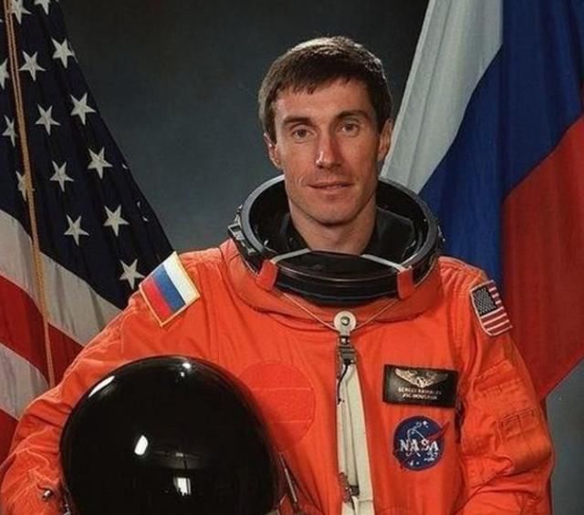 史上最惨宇航员，上天后被遗弃太空111天，返回地球时国家没了