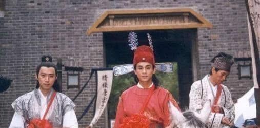 乾隆|乾隆出上联，考生听完不会扭头就想走，乾隆：别跑，状元了就是你！