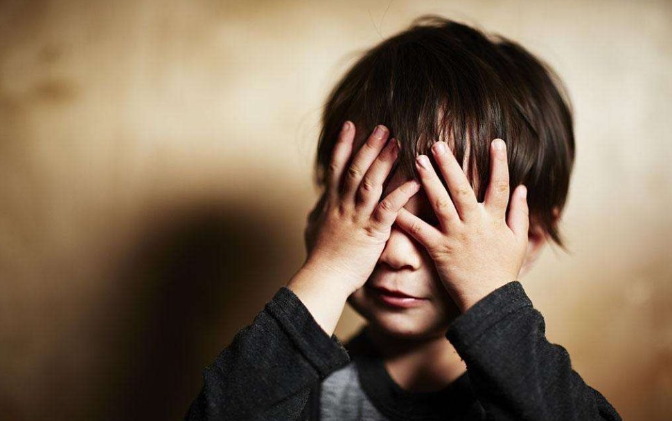 妈妈|妈妈,什么是鬼?2位妈妈的不同回答,让孩子走向不同的人生