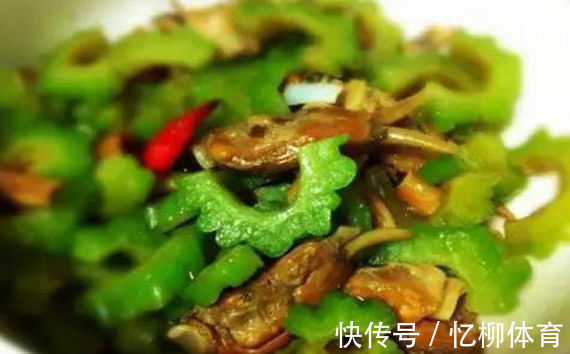 羊肉|美食推荐:老干妈烧豆腐,孜然羊肉,拌苦瓜,椒油炝莴笋的做法