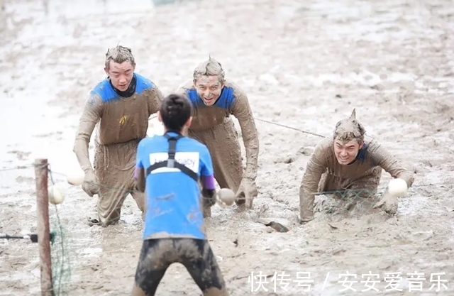 邓超发文不再录《五哈》,再看他离开跑男团的回应,差距一目了然