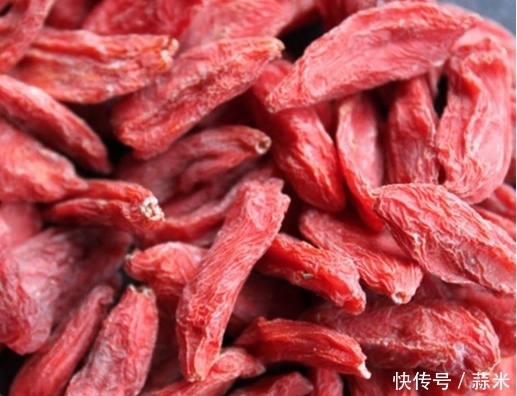 免疫调节|这2种枸杞不要买,不仅没营养还对健康无益,再不看就迟了!